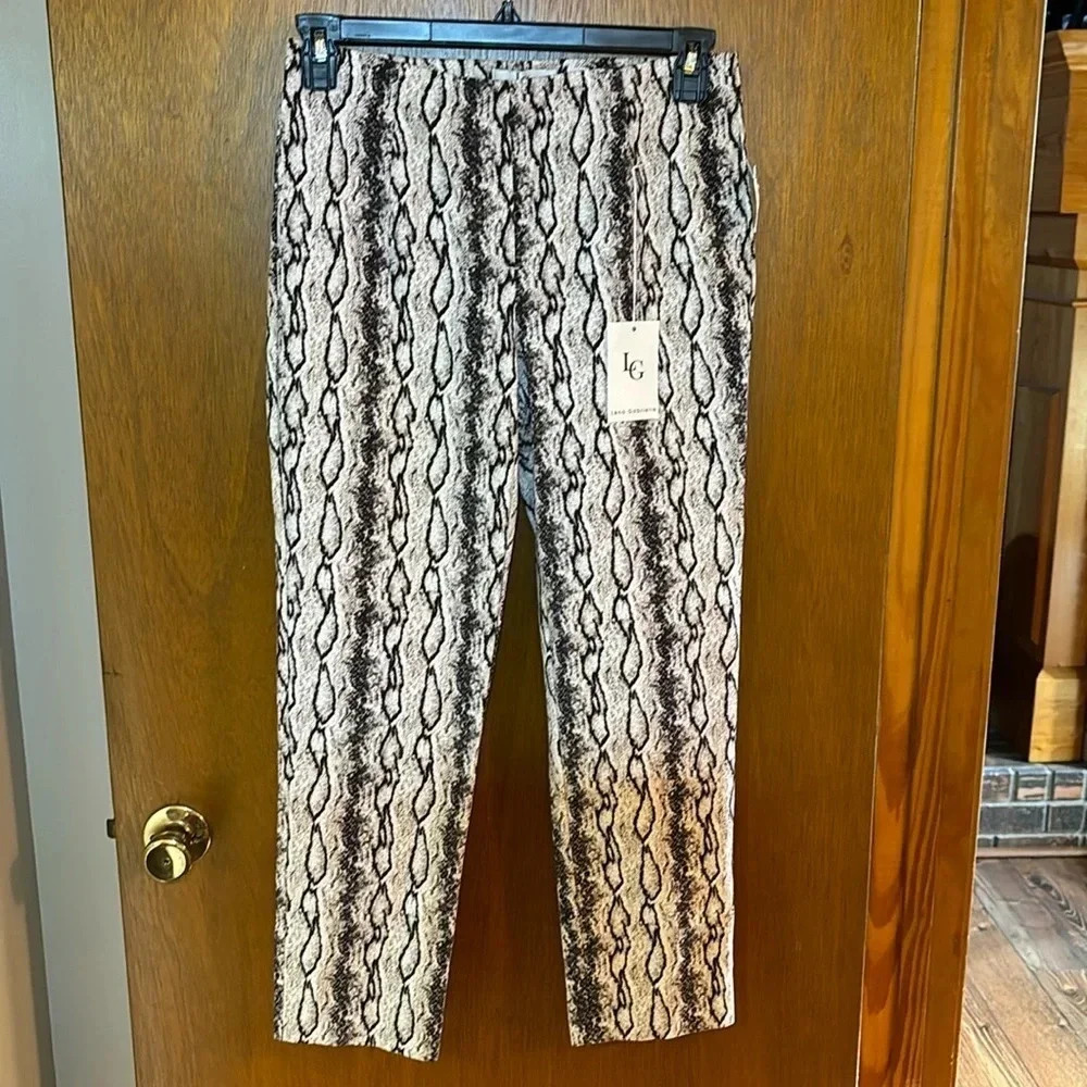 Lena Gabrielle Women's 4 Way Stretch Pull-on Pant in Animal Print Size 8 NWT